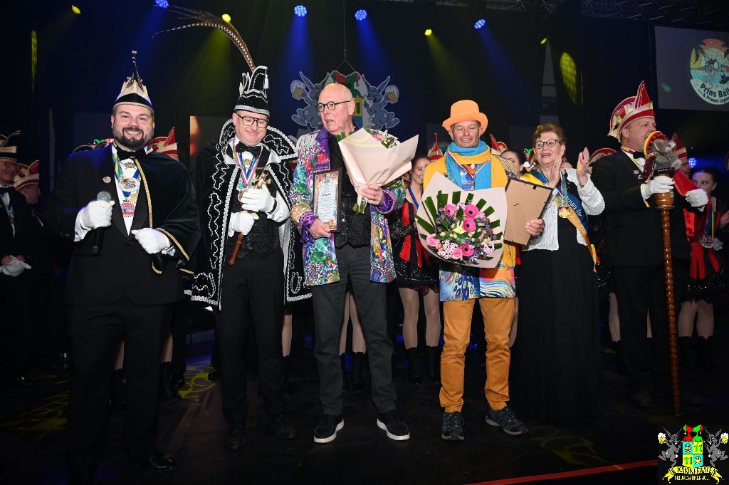 ../Images/Seniorencarnaval 2026 038.jpg